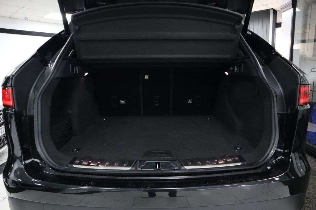 2020 JAGUAR F-PACE 2020 JAGUAR F-PACE