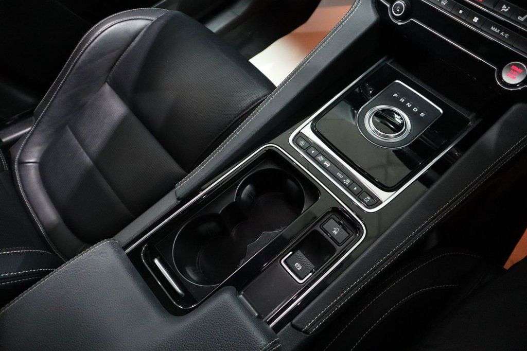 2020 JAGUAR F-PACE 2020 JAGUAR F-PACE