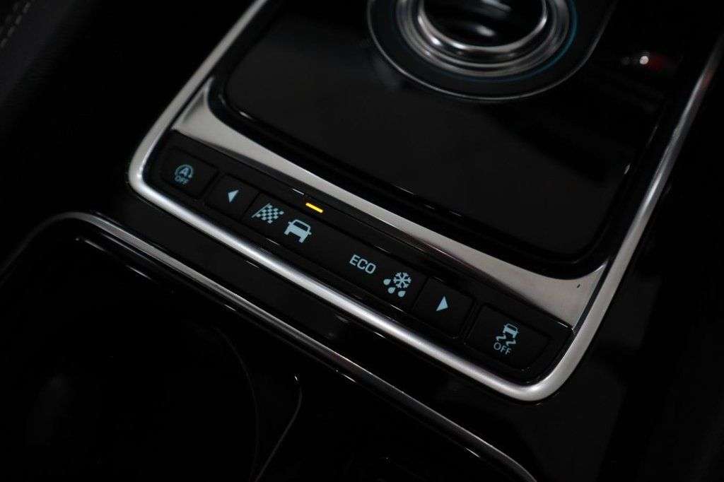 2020 JAGUAR F-PACE 2020 JAGUAR F-PACE