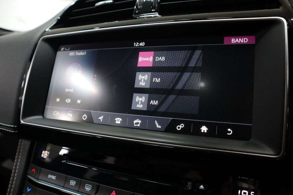 2020 JAGUAR F-PACE 2020 JAGUAR F-PACE