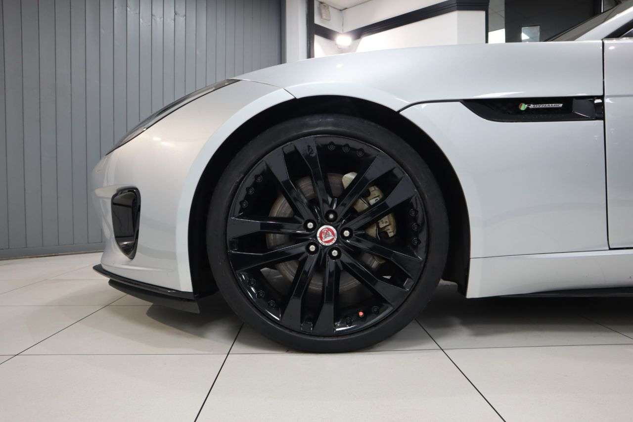 2019 JAGUAR F-TYPE 2019 JAGUAR F-TYPE