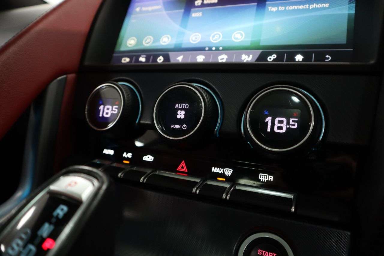 2019 JAGUAR F-TYPE 2019 JAGUAR F-TYPE