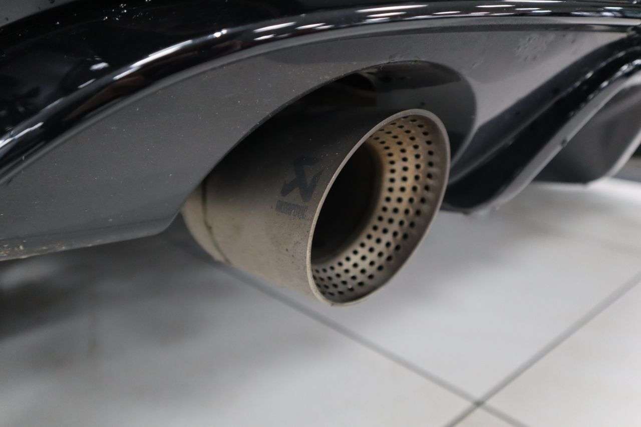 A 2020 VOLKSWAGEN GOLF 2.0 TSI GTI TCR Hatchback 5dr Petrol DSG Euro 6 (s/s) (290 ps) INCREDIBLY R A 2020 VOLKSWAGEN GOLF 2.0 TSI GTI TCR Hatchback 5dr Petrol DSG Euro 6 (s/s) (290 ps) INCREDIBLY R