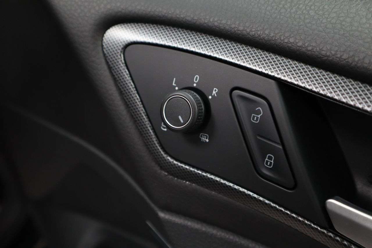 2020 VOLKSWAGEN GOLF 2020 VOLKSWAGEN GOLF