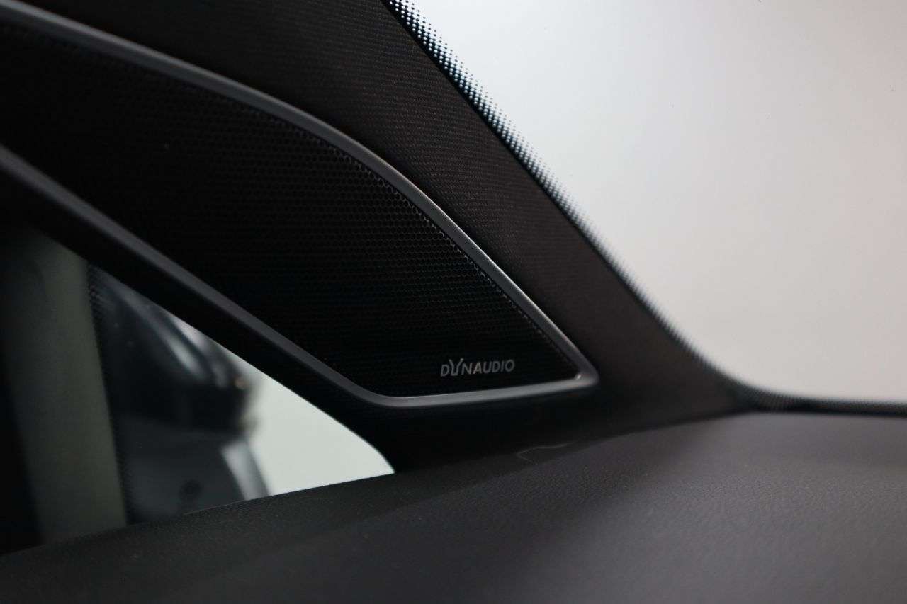 A 2020 VOLKSWAGEN GOLF 2.0 TSI GTI TCR Hatchback 5dr Petrol DSG Euro 6 (s/s) (290 ps) INCREDIBLY R A 2020 VOLKSWAGEN GOLF 2.0 TSI GTI TCR Hatchback 5dr Petrol DSG Euro 6 (s/s) (290 ps) INCREDIBLY R