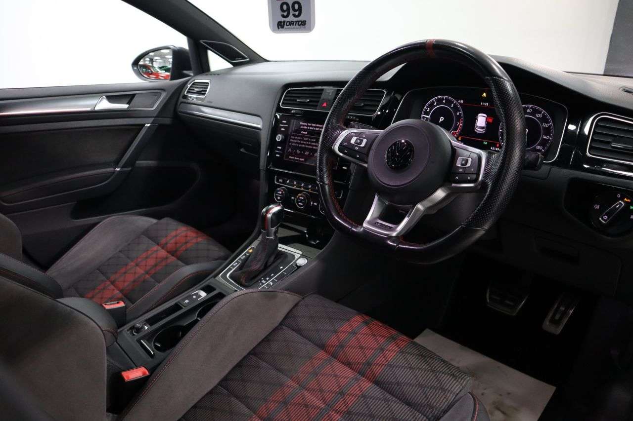 2020 VOLKSWAGEN GOLF 2020 VOLKSWAGEN GOLF