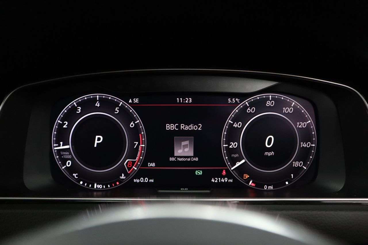 2020 VOLKSWAGEN GOLF 2020 VOLKSWAGEN GOLF