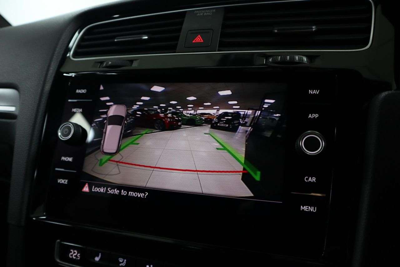 2020 VOLKSWAGEN GOLF 2020 VOLKSWAGEN GOLF