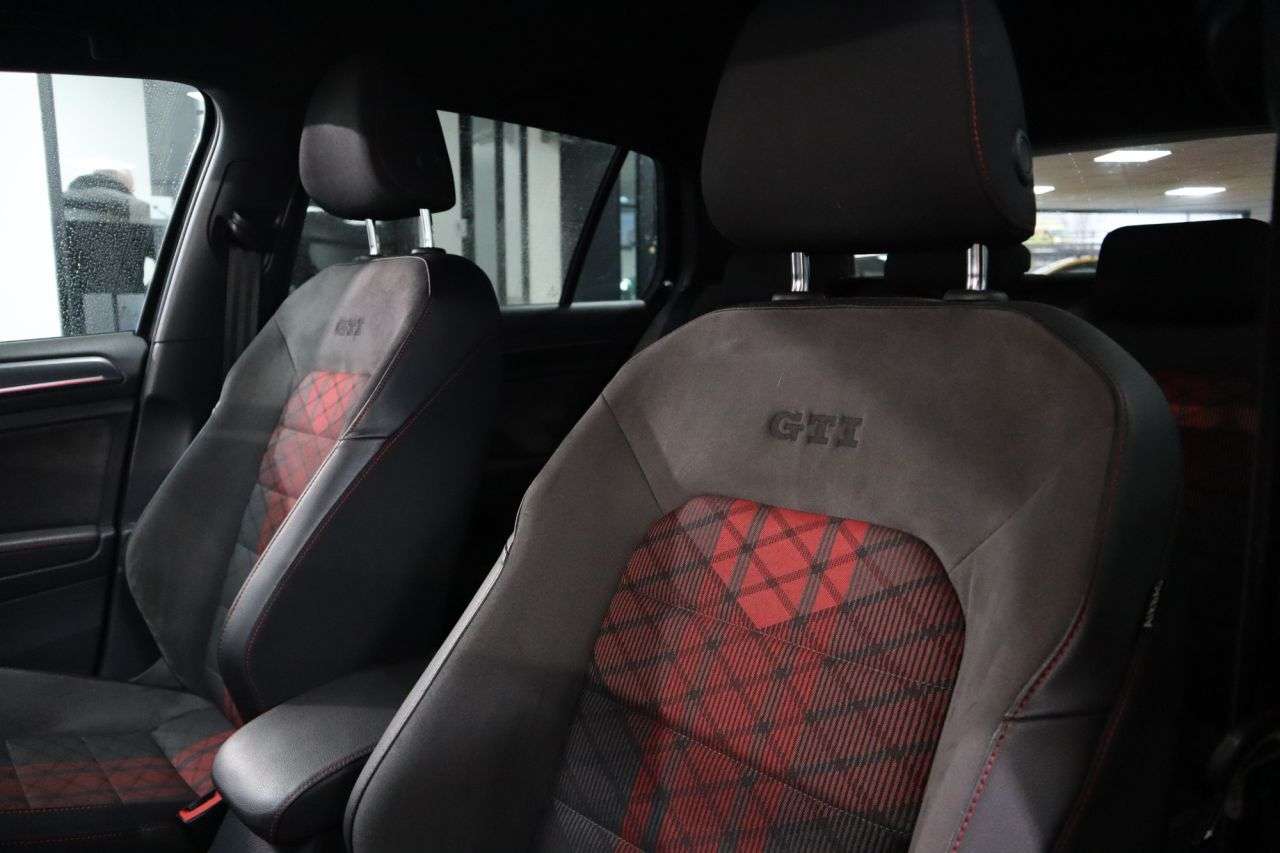 2020 VOLKSWAGEN GOLF 2020 VOLKSWAGEN GOLF