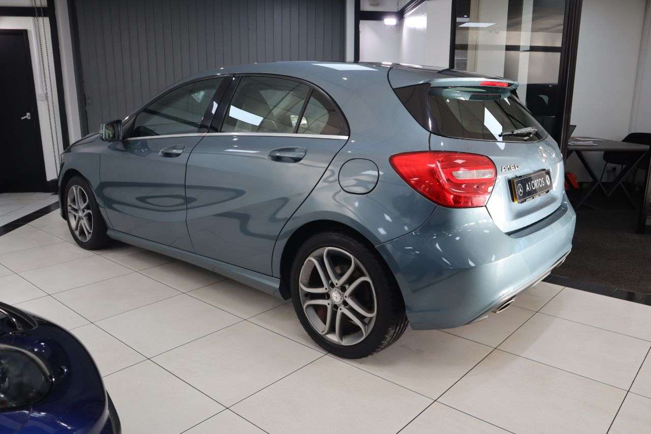 2014 MERCEDES-BENZ A-CLASS 2014 MERCEDES-BENZ A-CLASS