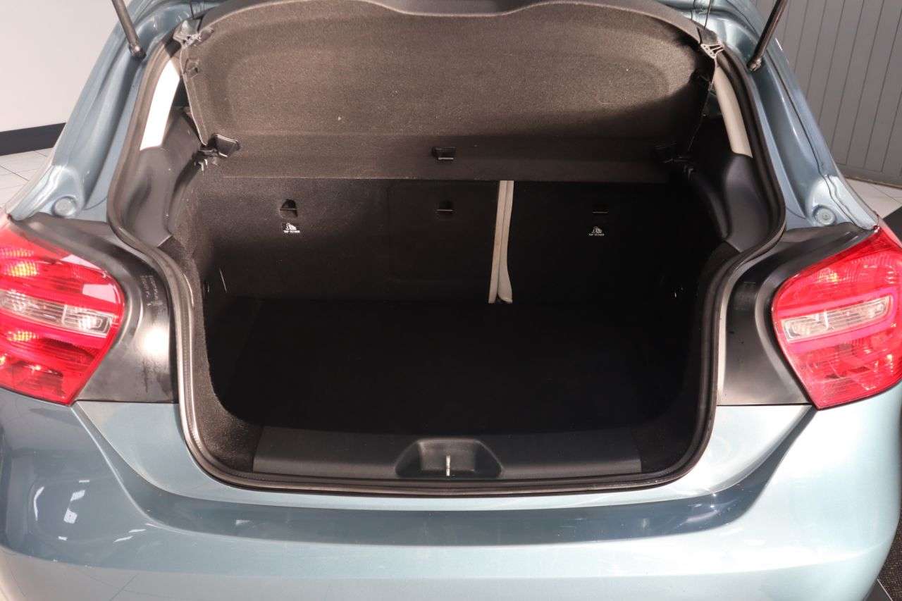 2014 MERCEDES-BENZ A-CLASS 2014 MERCEDES-BENZ A-CLASS