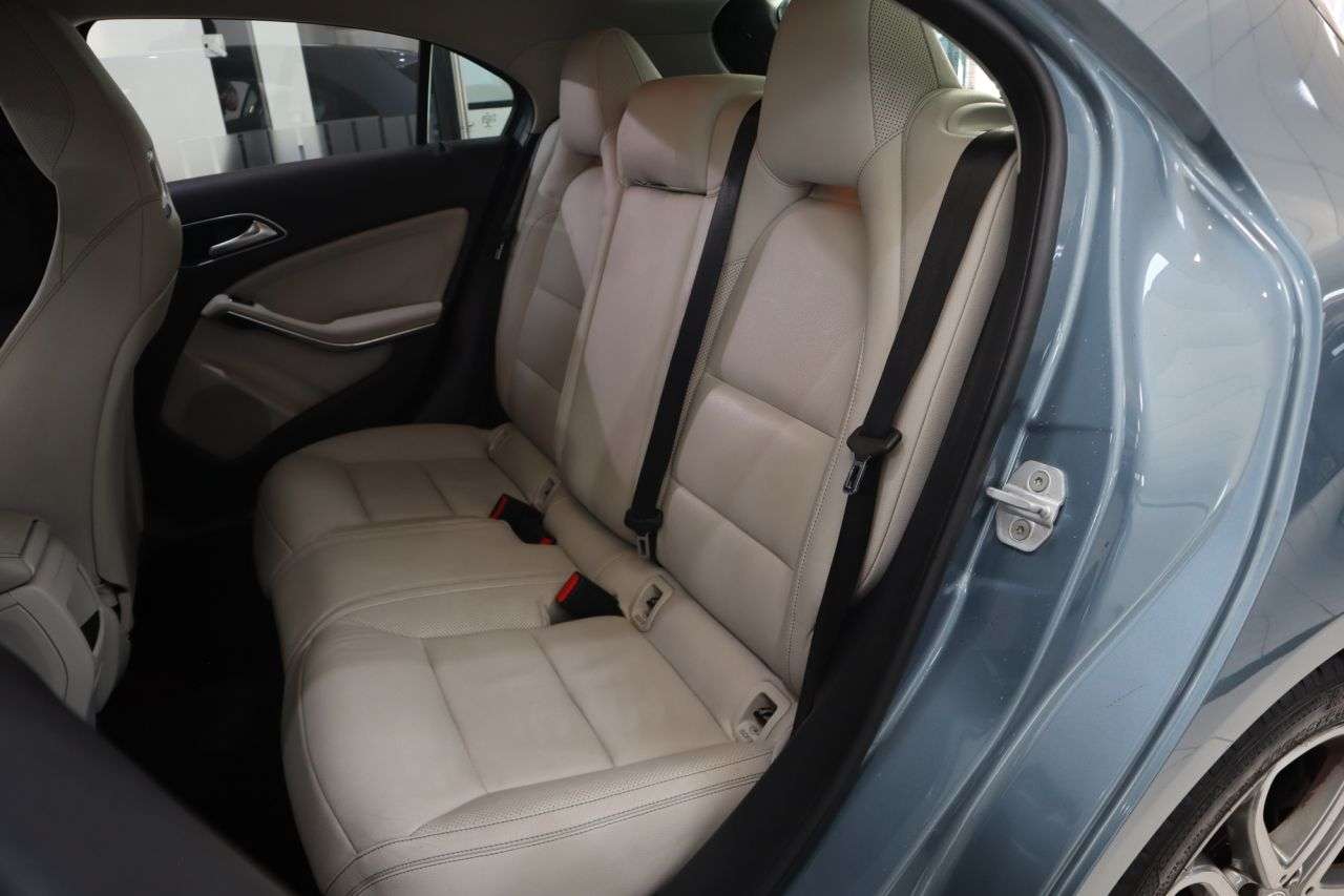 2014 MERCEDES-BENZ A-CLASS 2014 MERCEDES-BENZ A-CLASS