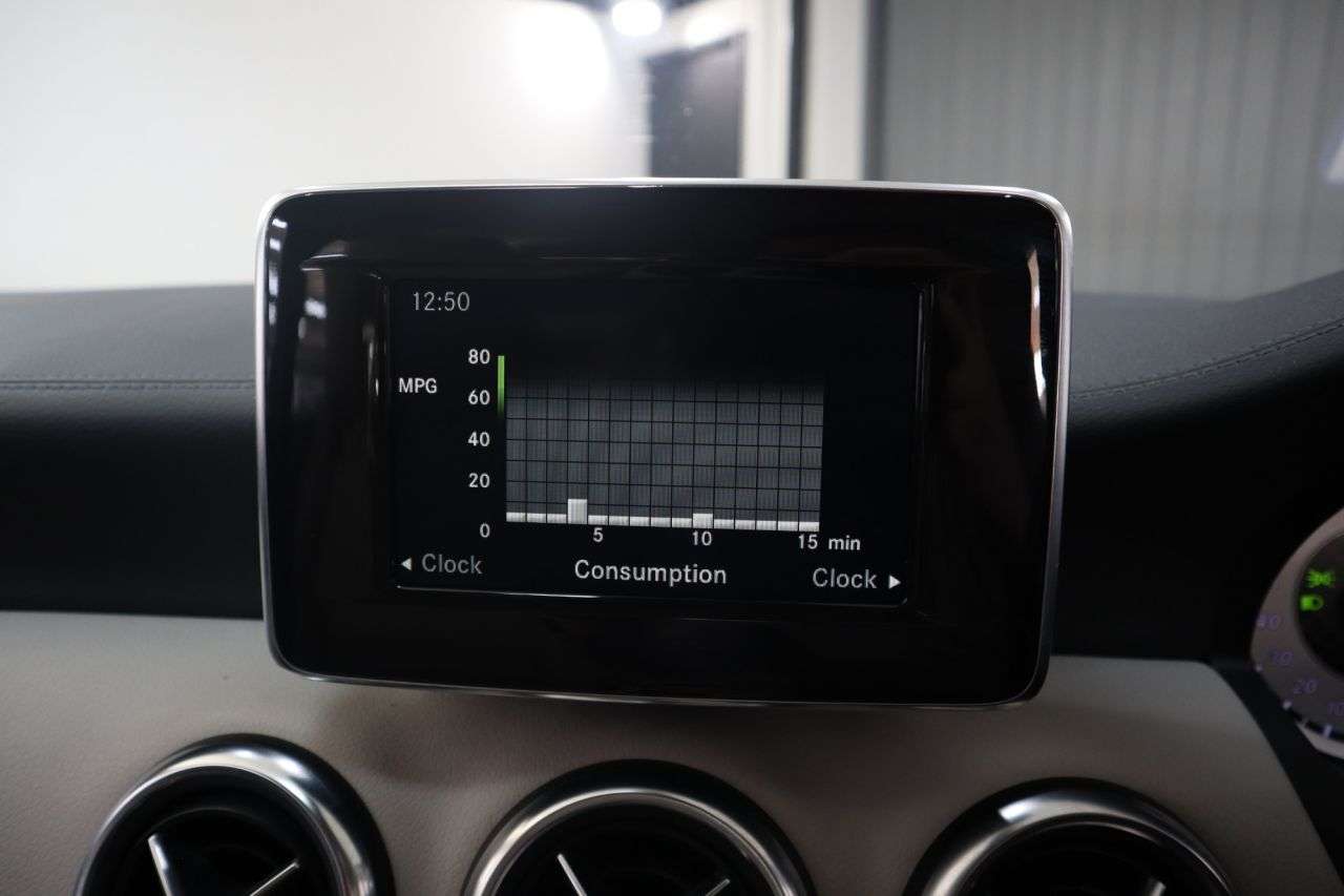 2014 MERCEDES-BENZ A-CLASS 2014 MERCEDES-BENZ A-CLASS