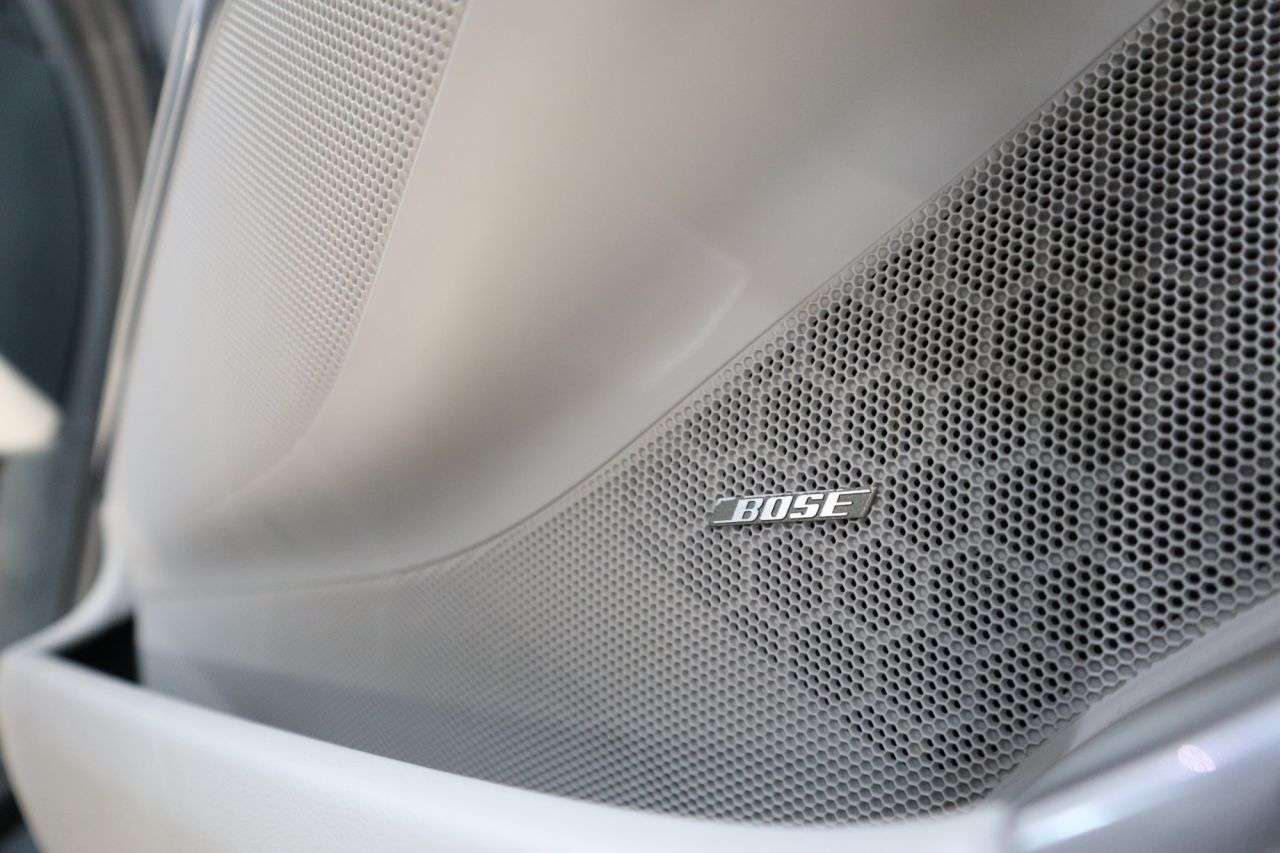 A 2017 PORSCHE 911 3.0T 991 Carrera Coupe 2dr Petrol PDK Euro 6 (s/s) (370 ps) FULL PORSCHE MA A 2017 PORSCHE 911 3.0T 991 Carrera Coupe 2dr Petrol PDK Euro 6 (s/s) (370 ps) FULL PORSCHE MA