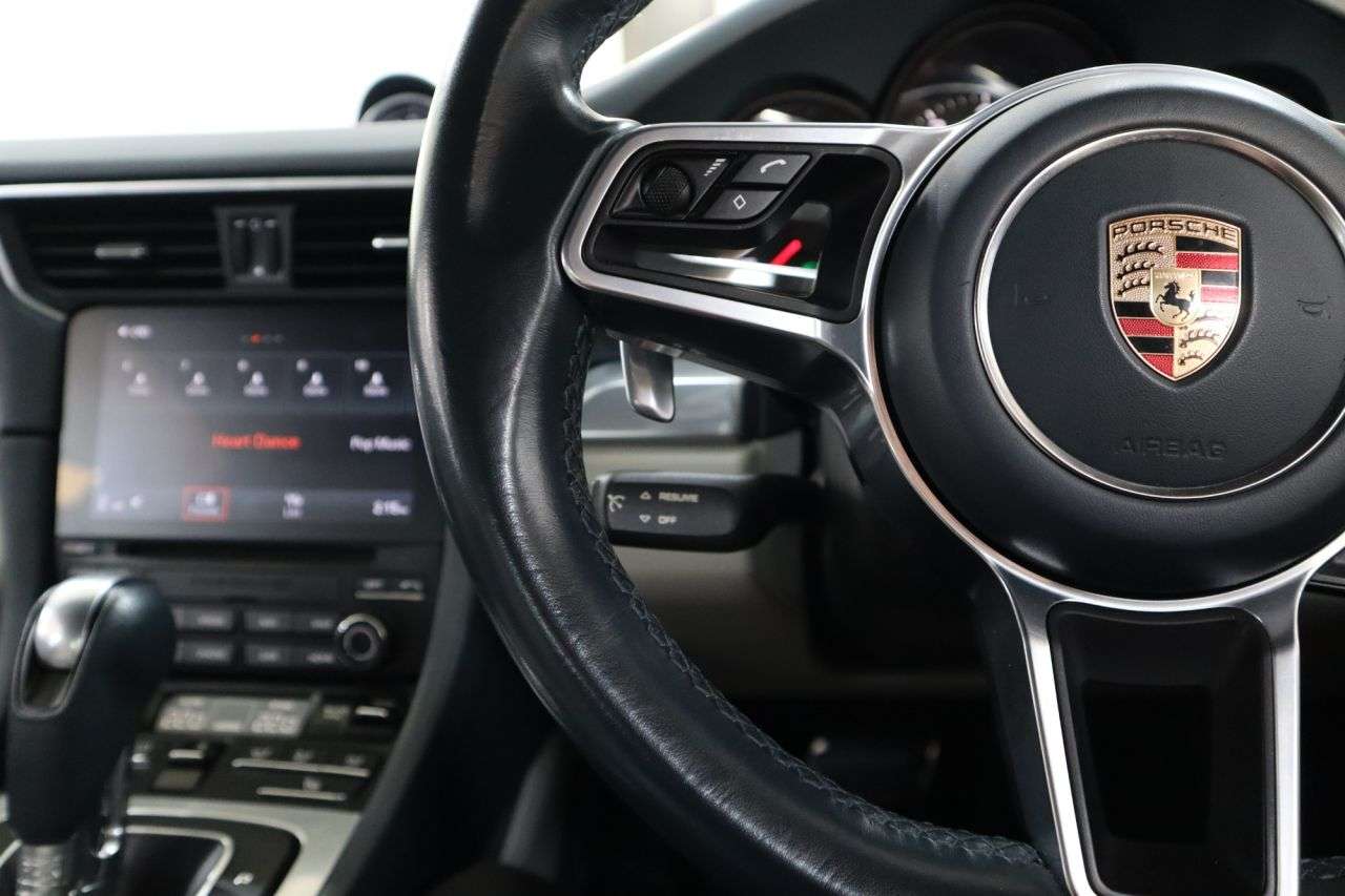 2017 PORSCHE 911 2017 PORSCHE 911