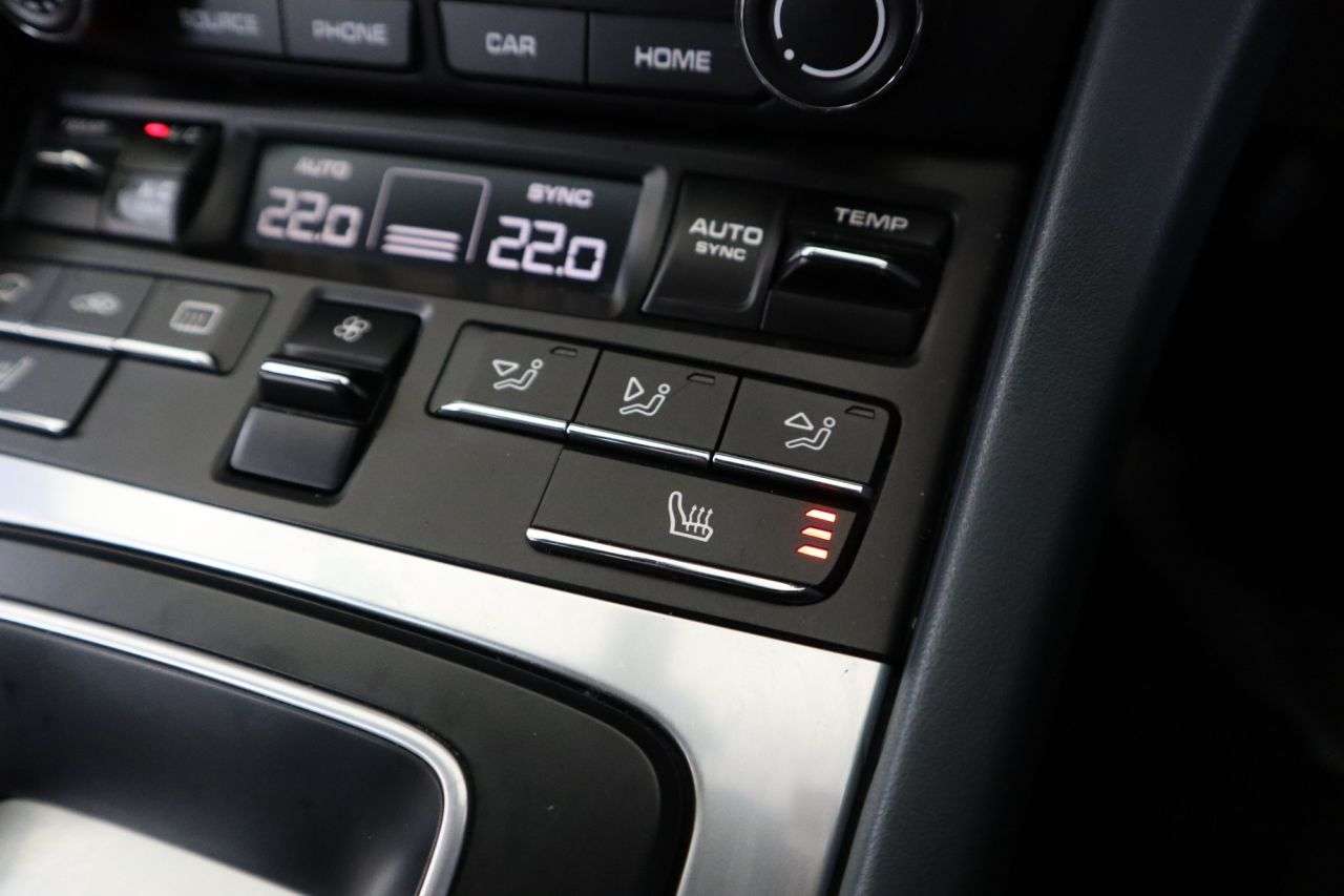 2017 PORSCHE 911 2017 PORSCHE 911