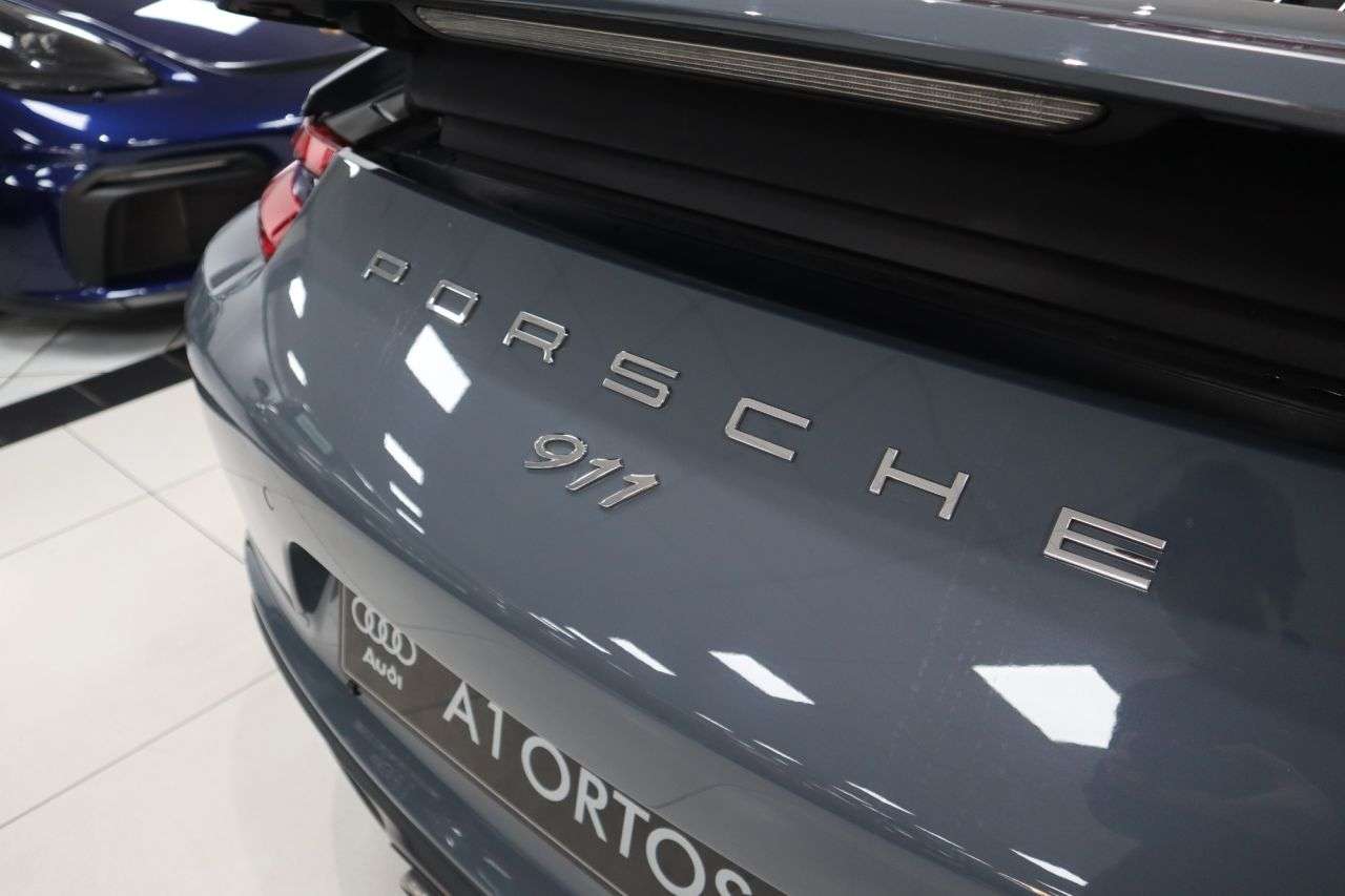 2017 PORSCHE 911 2017 PORSCHE 911