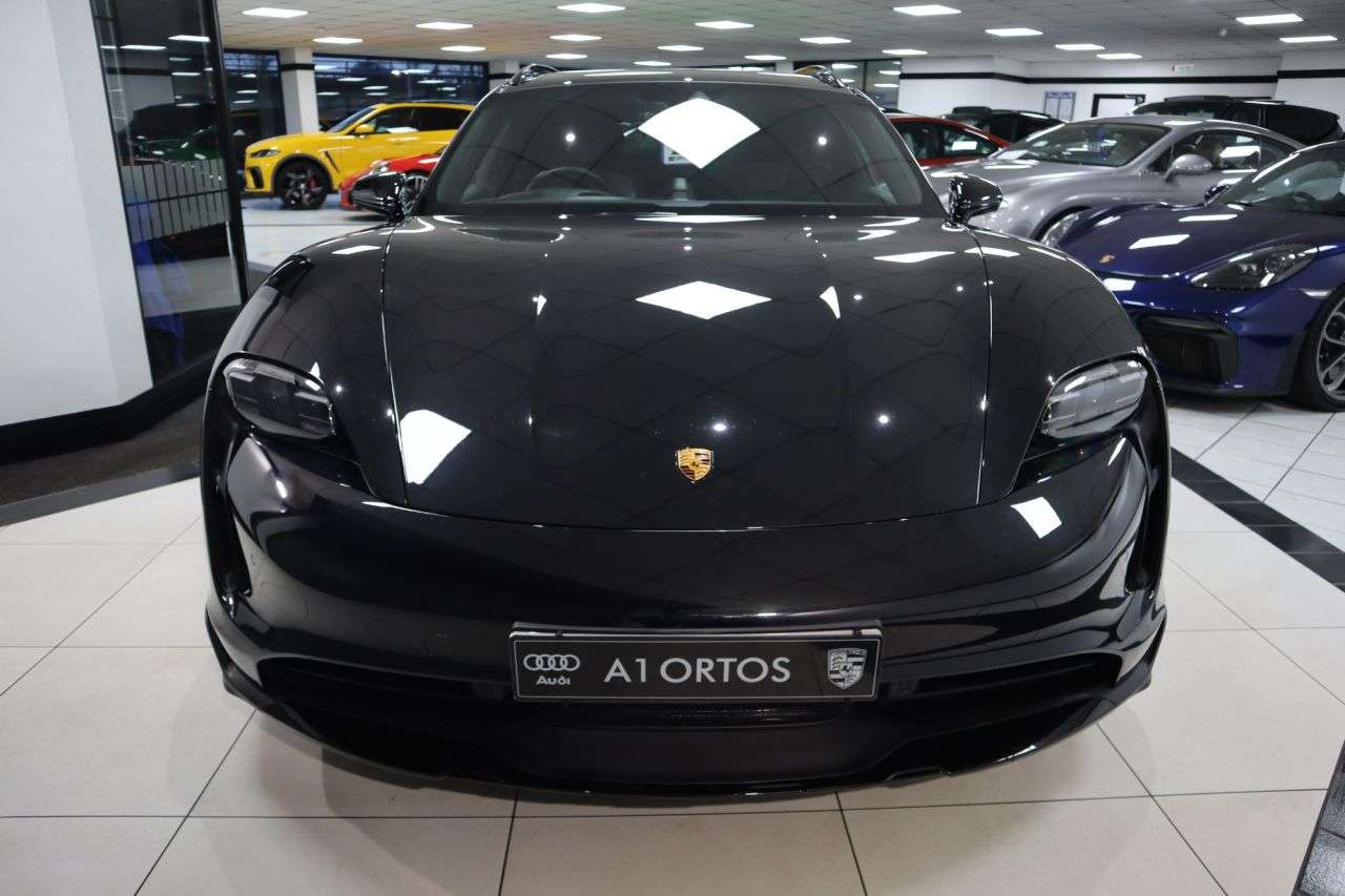 2023 PORSCHE TAYCAN 2023 PORSCHE TAYCAN