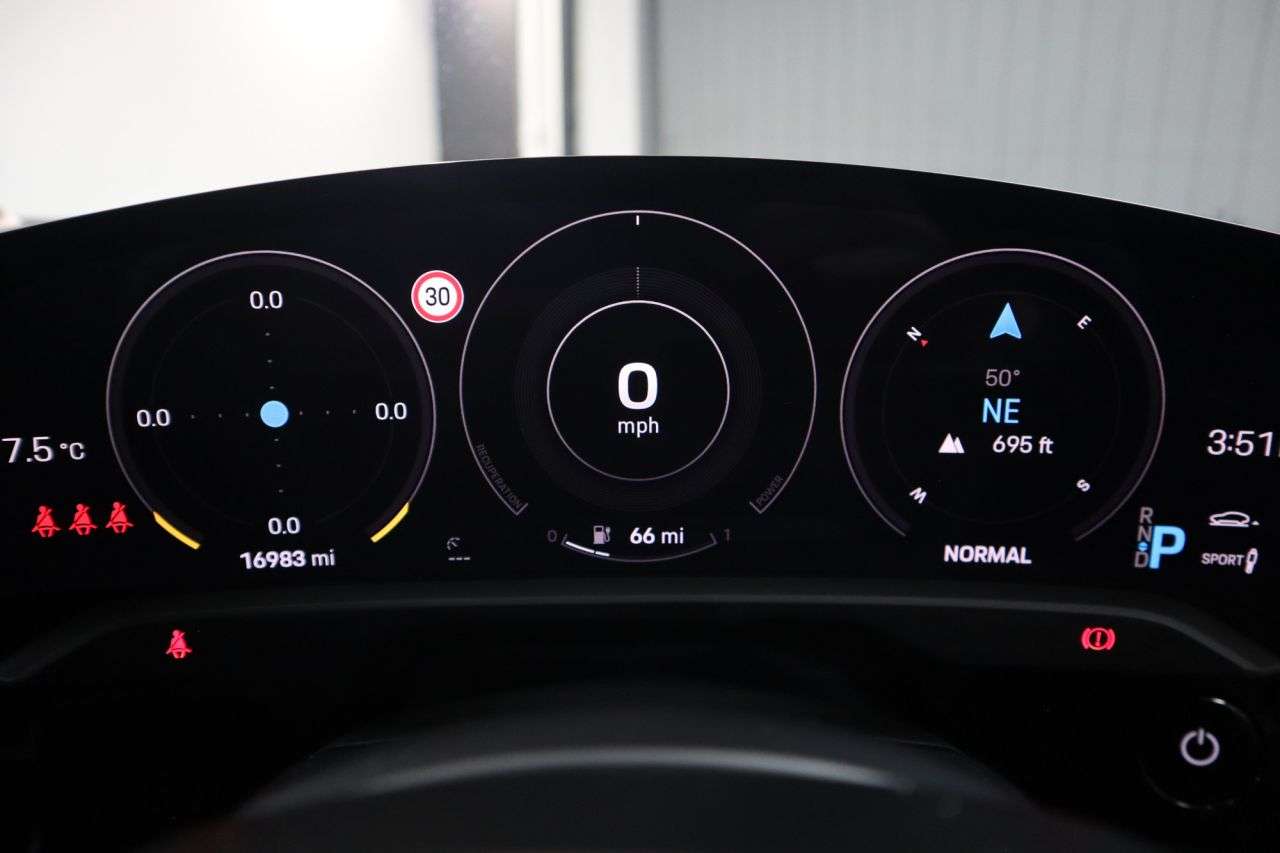 2023 PORSCHE TAYCAN 2023 PORSCHE TAYCAN