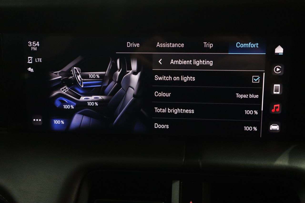 2023 PORSCHE TAYCAN 2023 PORSCHE TAYCAN