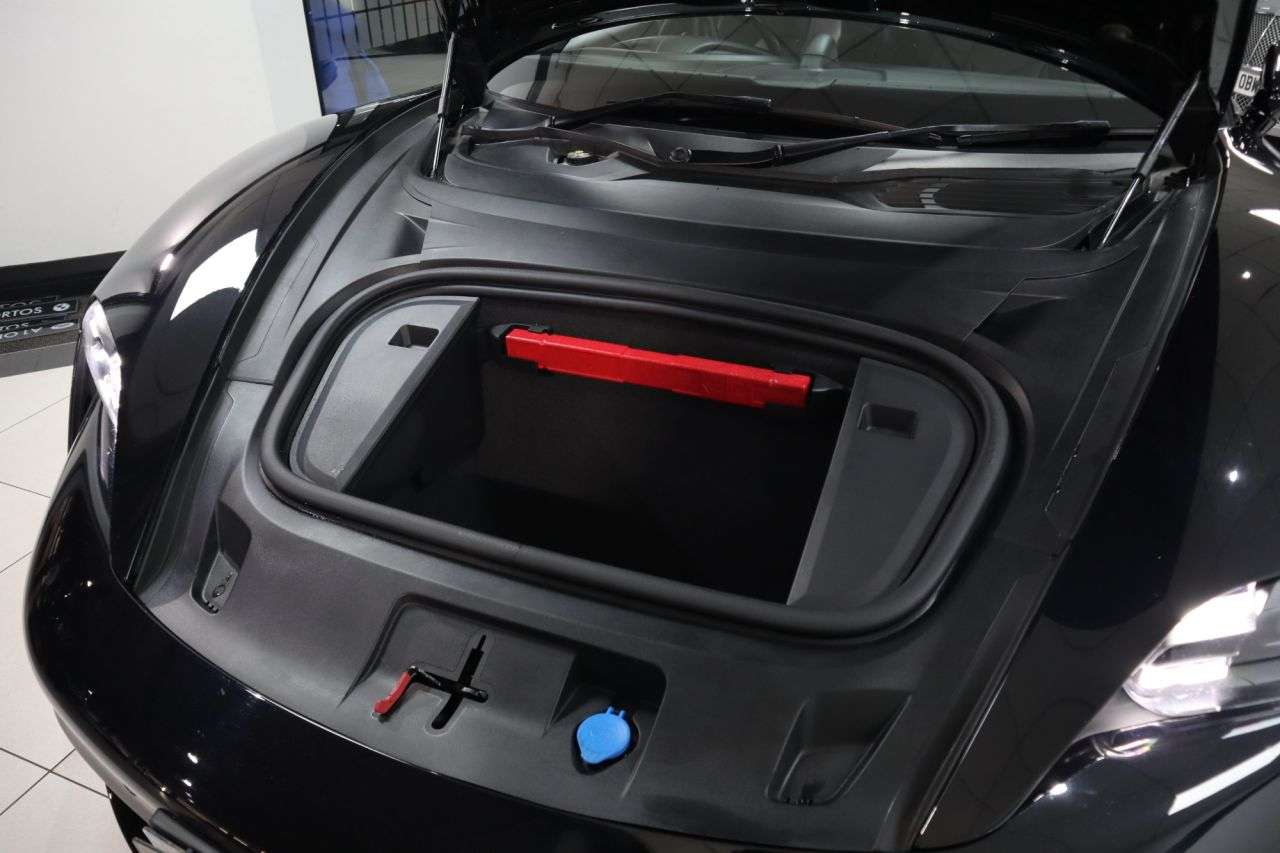 2023 PORSCHE TAYCAN 2023 PORSCHE TAYCAN