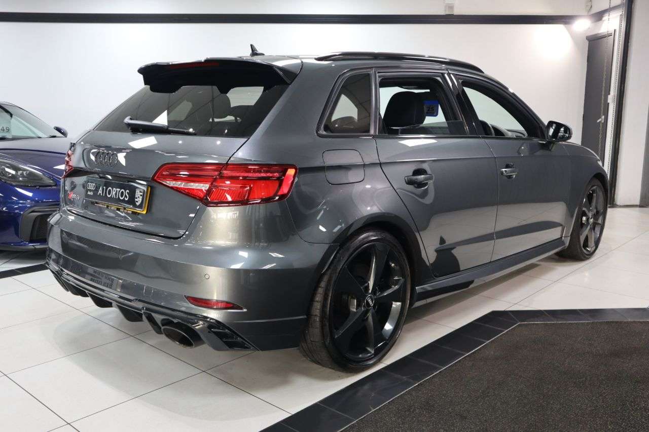 2019 AUDI RS3 2019 AUDI RS3