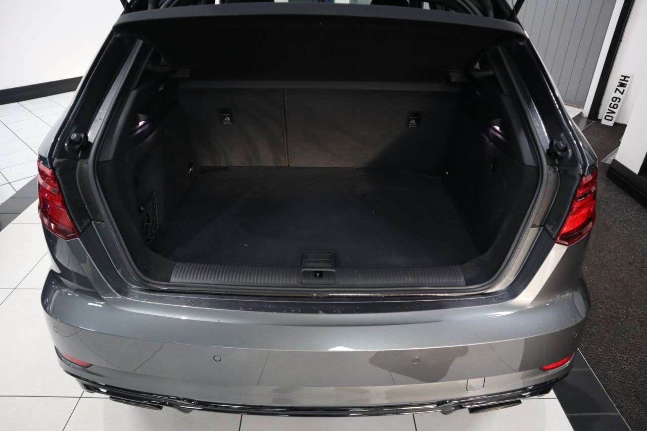 2019 AUDI RS3 2019 AUDI RS3