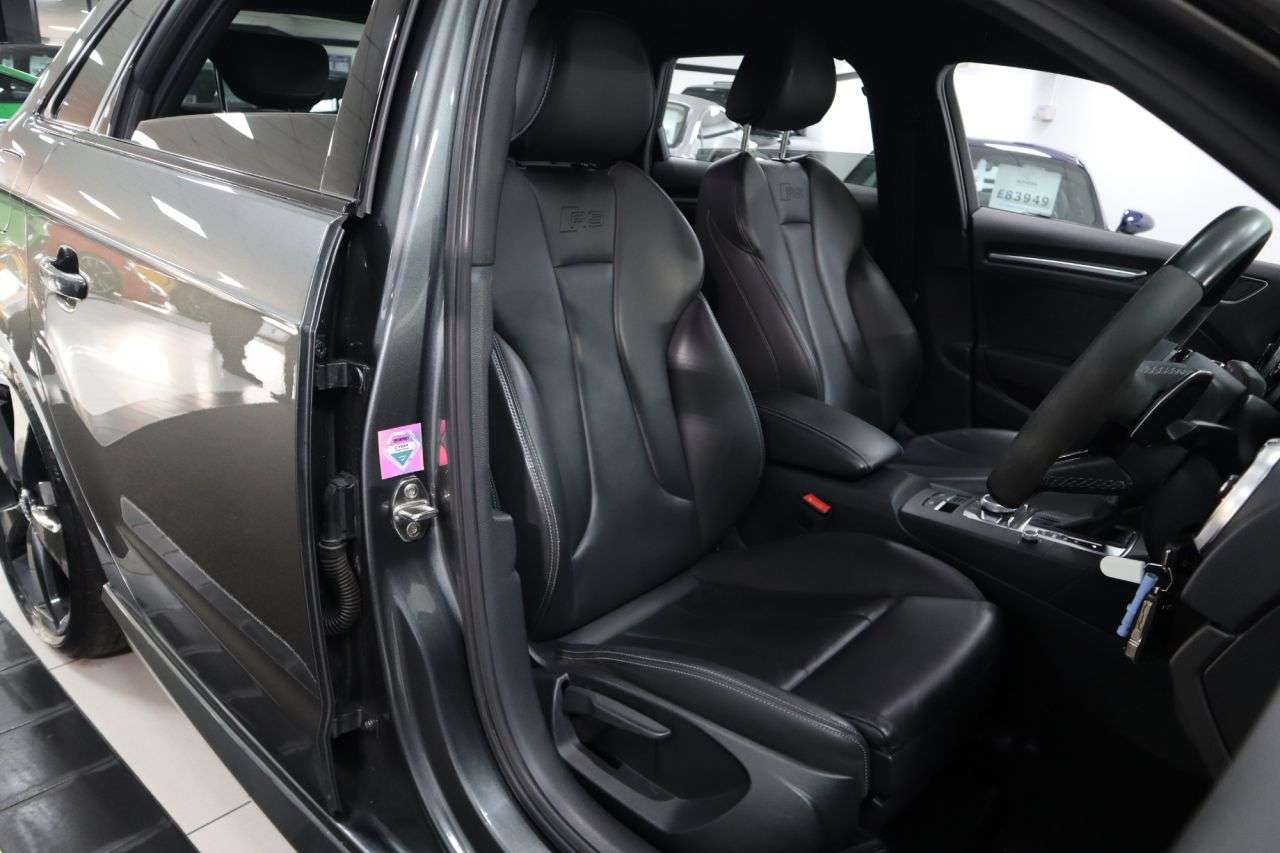 2019 AUDI RS3 2019 AUDI RS3