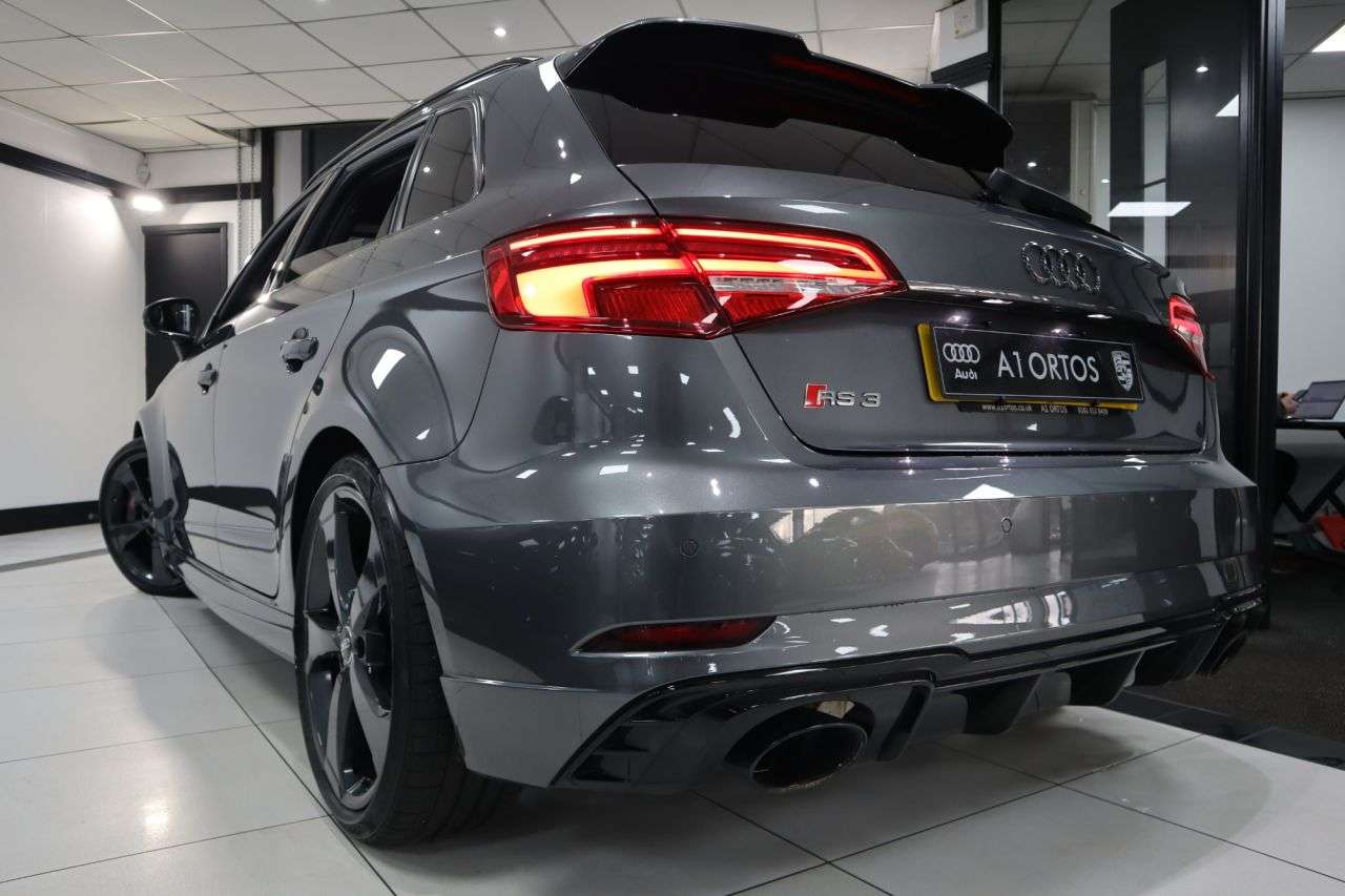 2019 AUDI RS3 2019 AUDI RS3