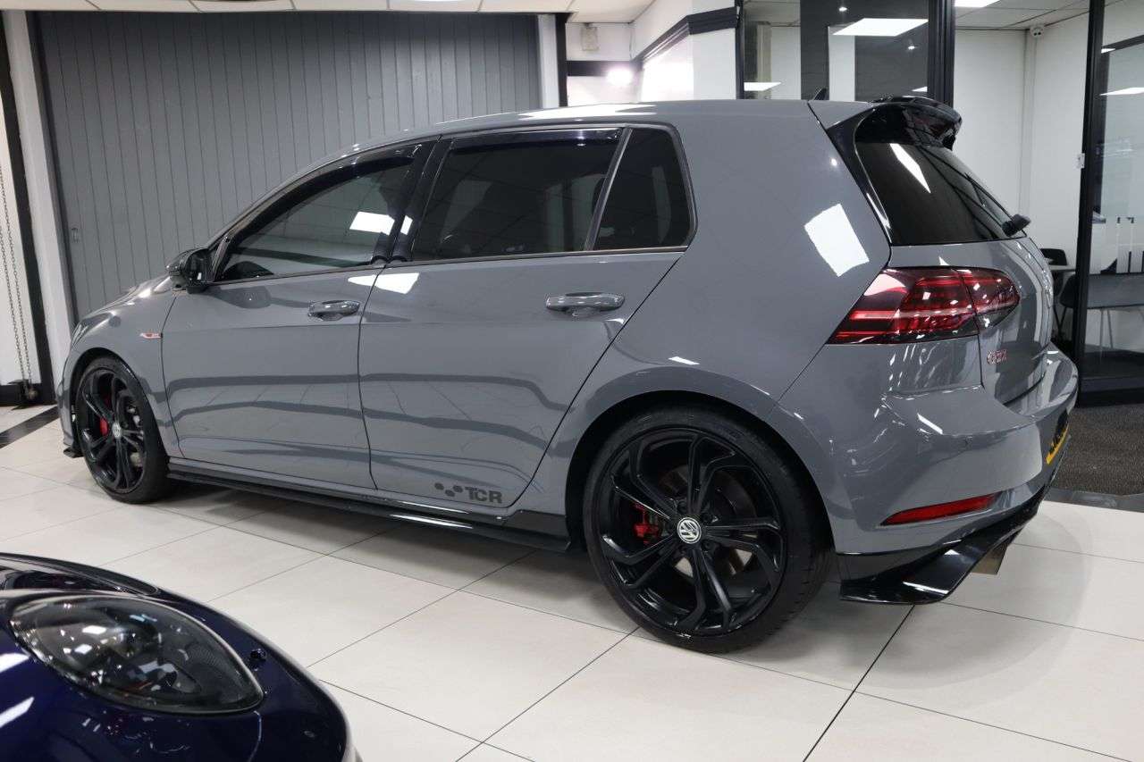 2020 VOLKSWAGEN GOLF 2020 VOLKSWAGEN GOLF