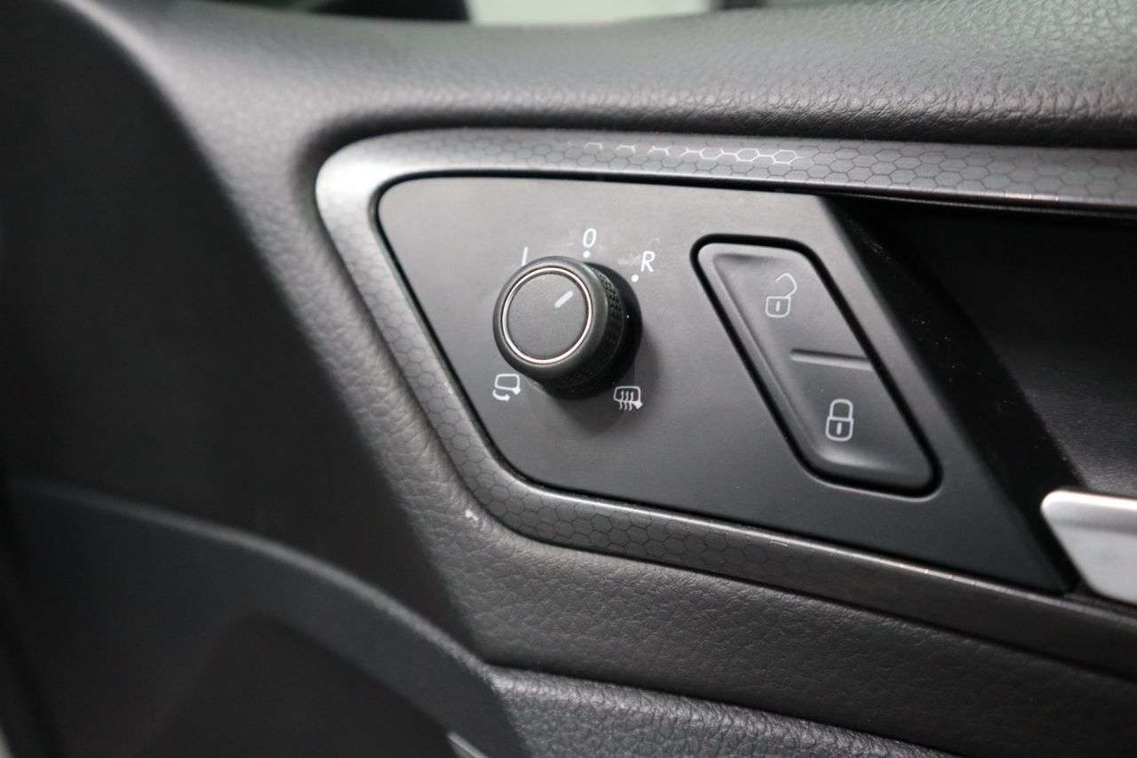 2020 VOLKSWAGEN GOLF 2020 VOLKSWAGEN GOLF