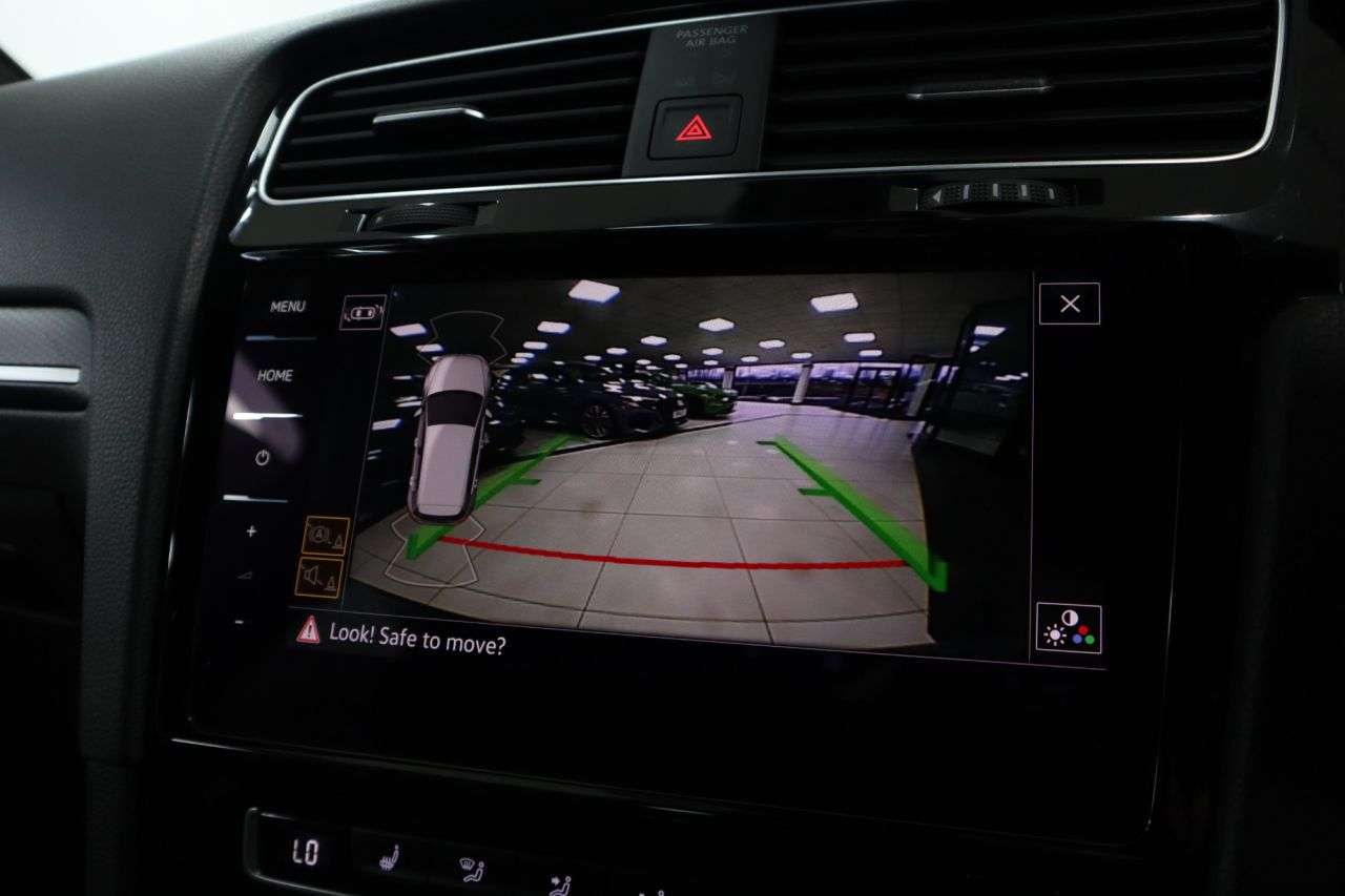 2020 VOLKSWAGEN GOLF 2020 VOLKSWAGEN GOLF