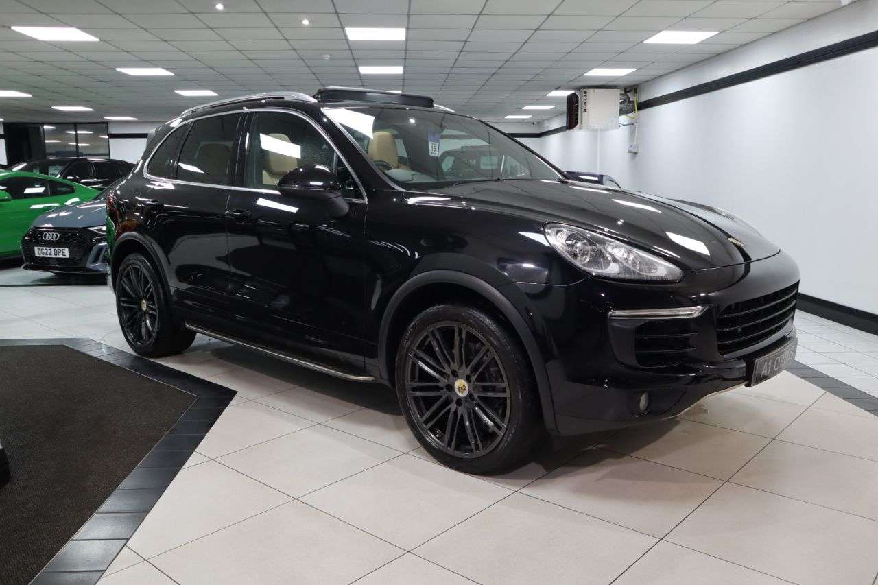 2018 PORSCHE CAYENNE 2018 PORSCHE CAYENNE