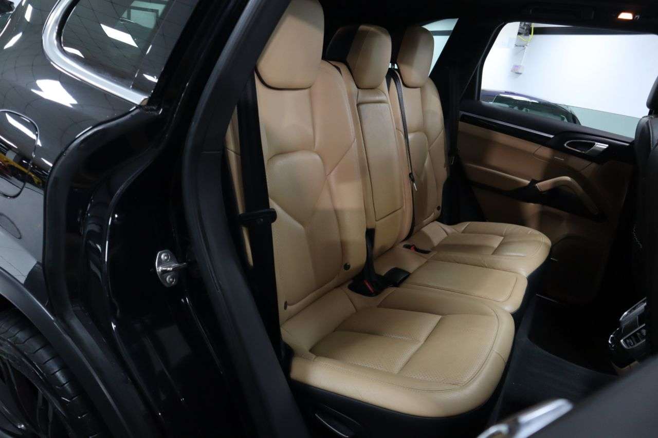 2018 PORSCHE CAYENNE 2018 PORSCHE CAYENNE