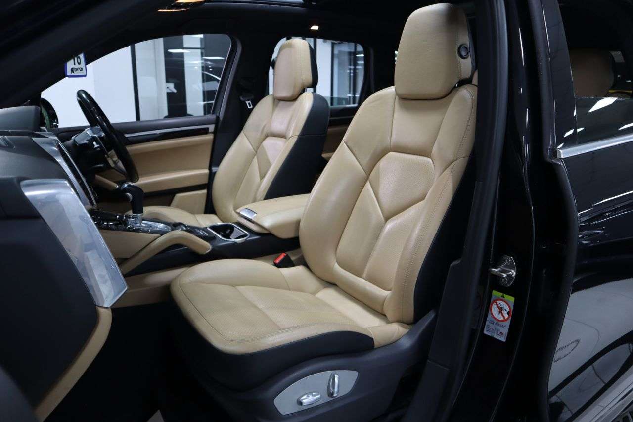 2018 PORSCHE CAYENNE 2018 PORSCHE CAYENNE