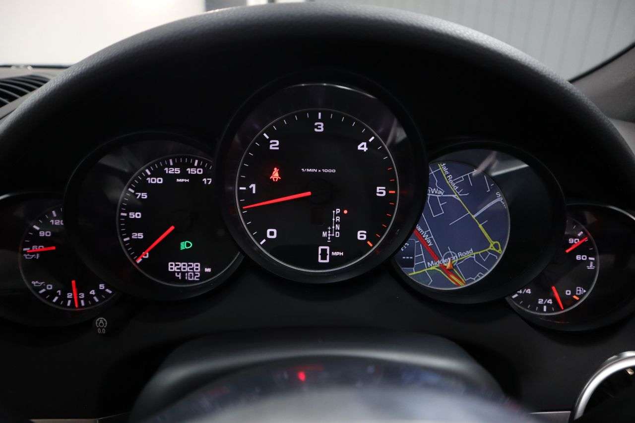 2018 PORSCHE CAYENNE 2018 PORSCHE CAYENNE