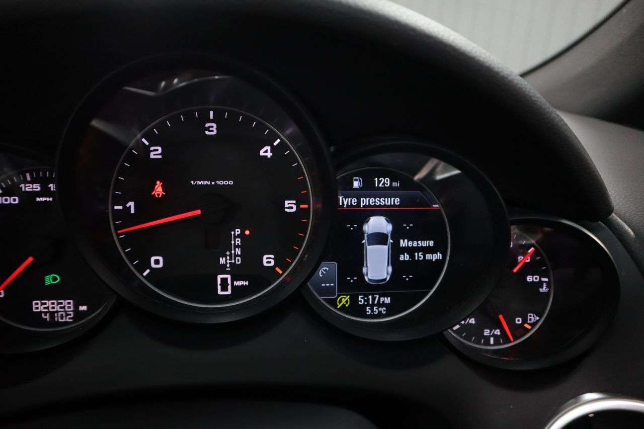 2018 PORSCHE CAYENNE 2018 PORSCHE CAYENNE