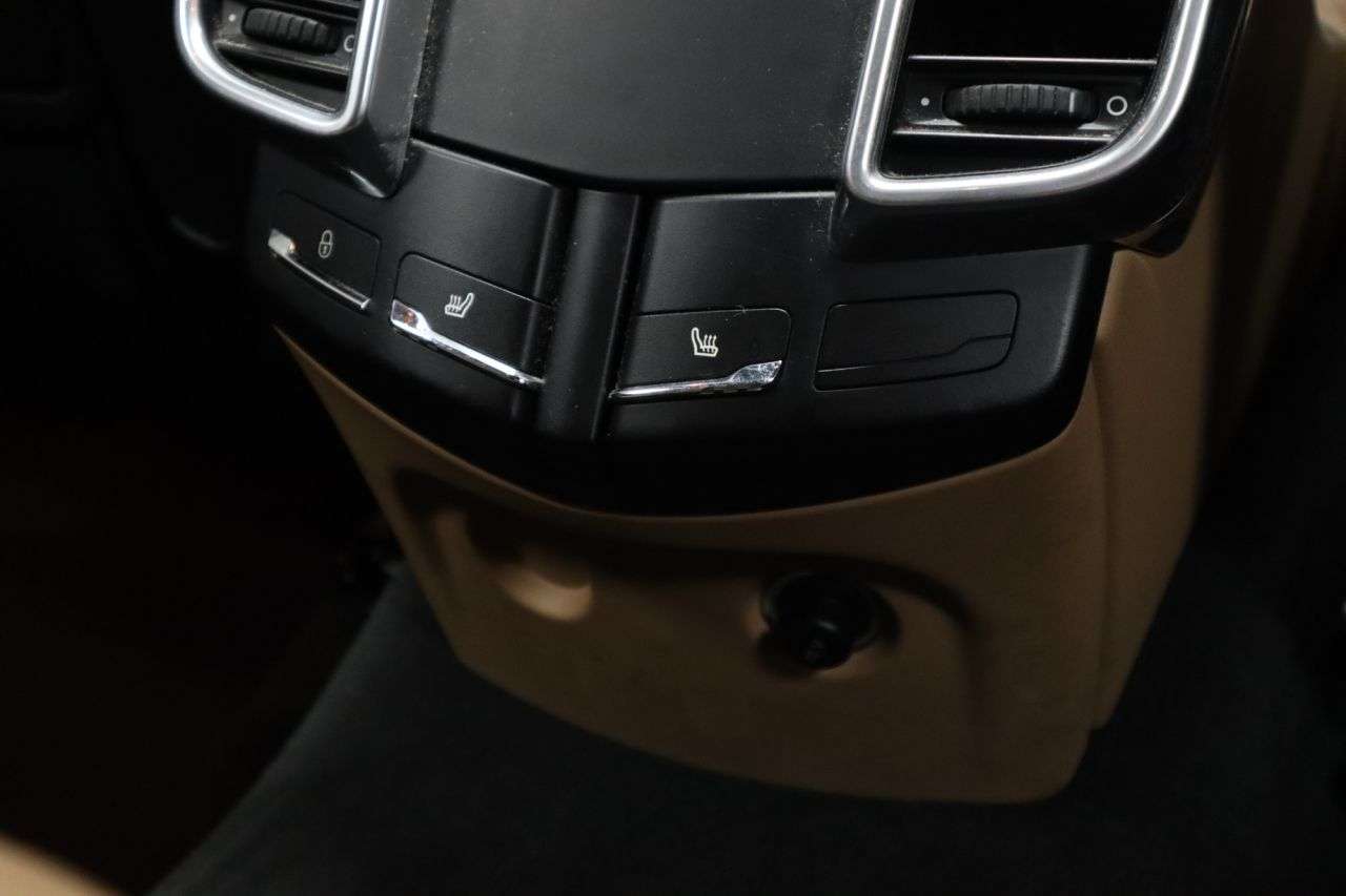 2018 PORSCHE CAYENNE 2018 PORSCHE CAYENNE