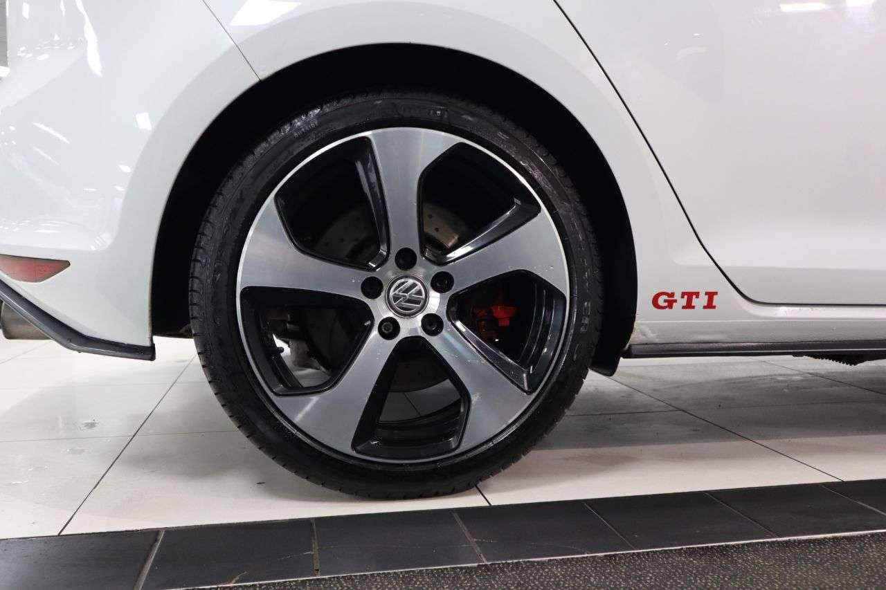 2015 VOLKSWAGEN GOLF 2015 VOLKSWAGEN GOLF