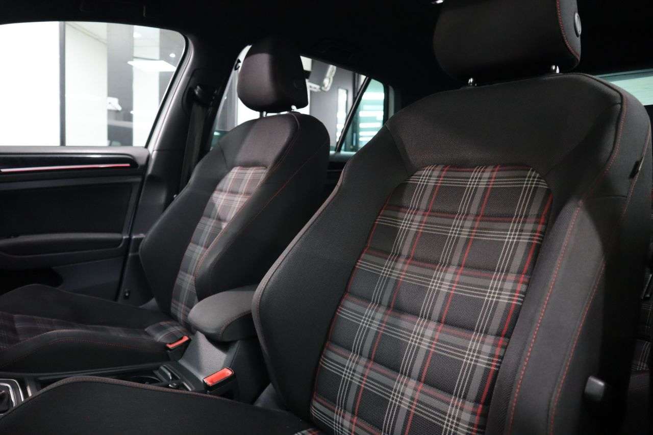 2015 VOLKSWAGEN GOLF 2015 VOLKSWAGEN GOLF