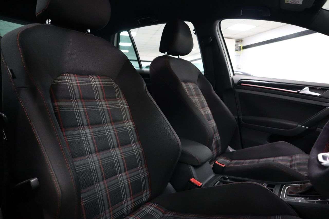 2015 VOLKSWAGEN GOLF 2015 VOLKSWAGEN GOLF