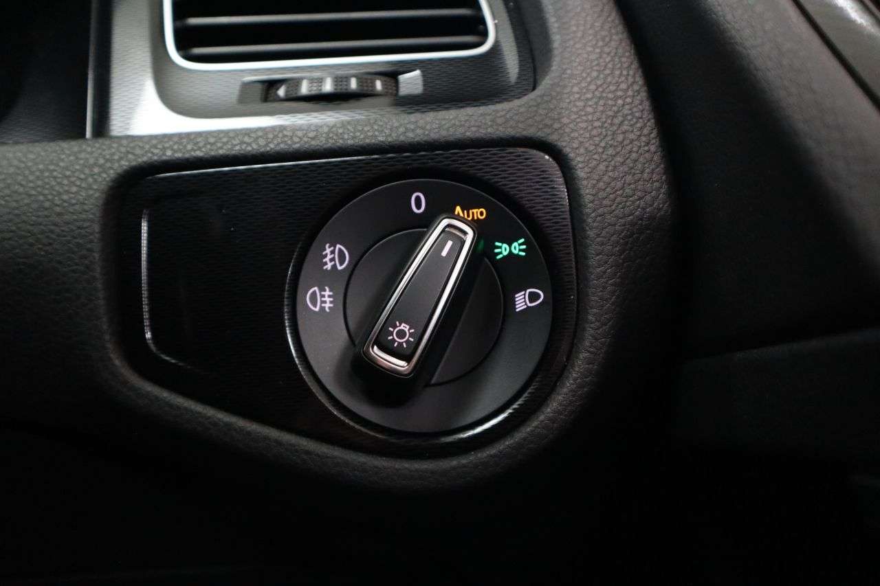 2015 VOLKSWAGEN GOLF 2015 VOLKSWAGEN GOLF