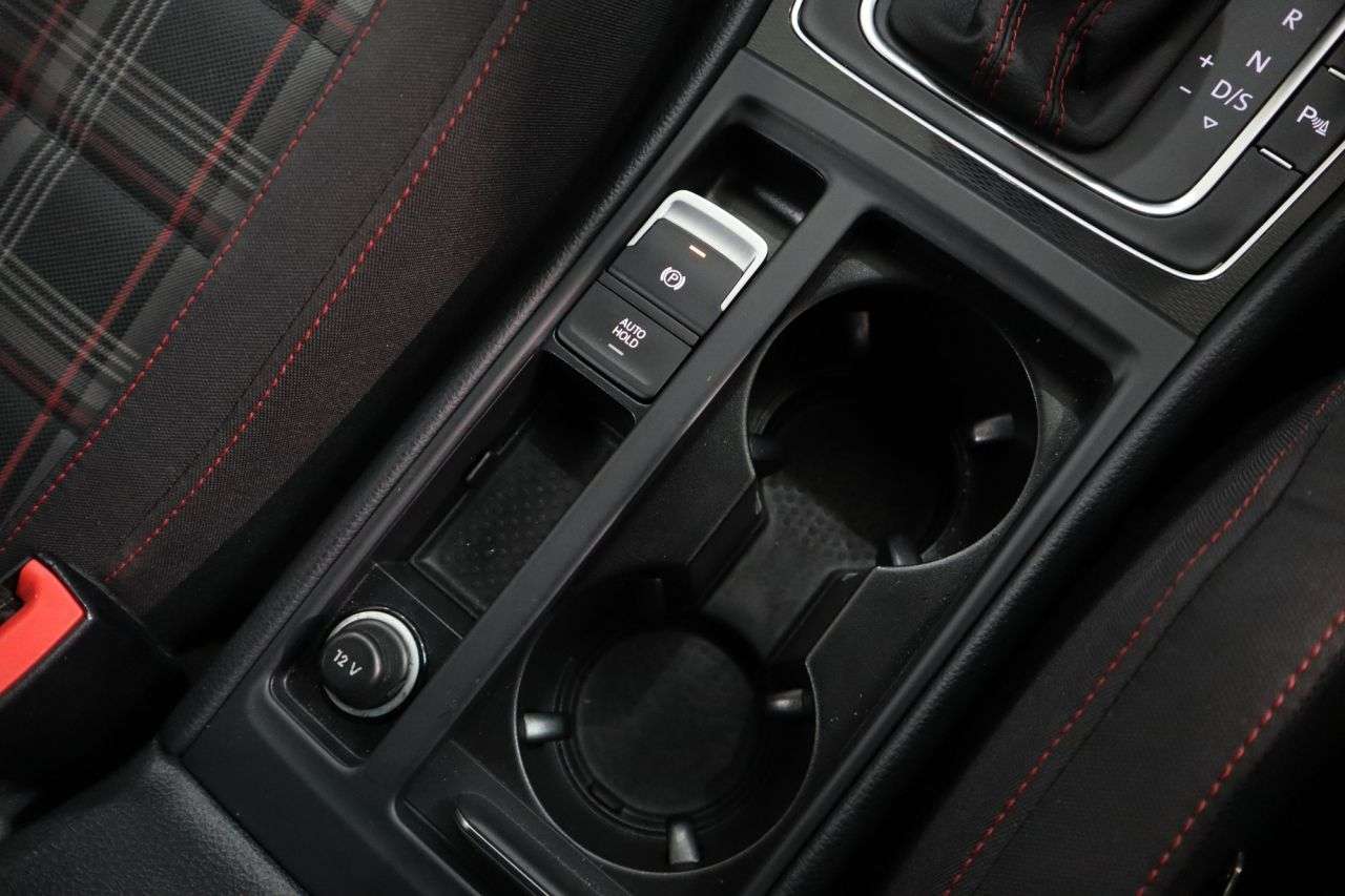 2015 VOLKSWAGEN GOLF 2015 VOLKSWAGEN GOLF