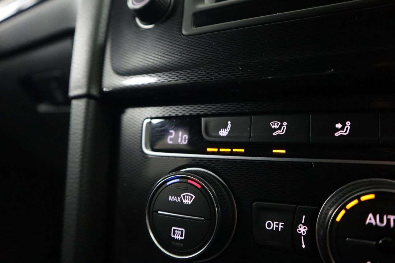 2015 VOLKSWAGEN GOLF 2015 VOLKSWAGEN GOLF