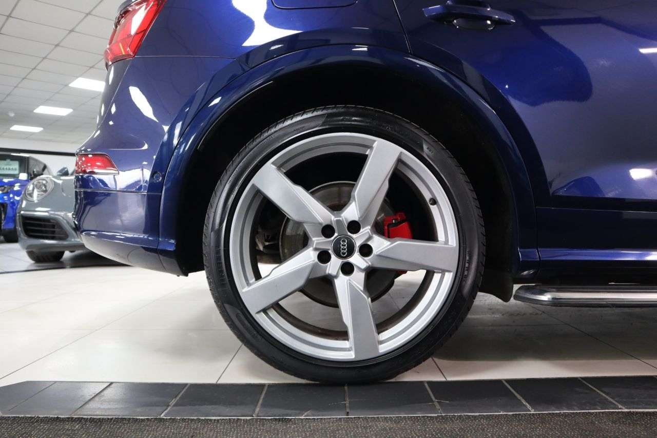 2018 AUDI SQ5 2018 AUDI SQ5