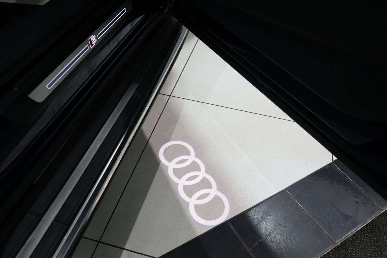 2018 AUDI SQ5 2018 AUDI SQ5