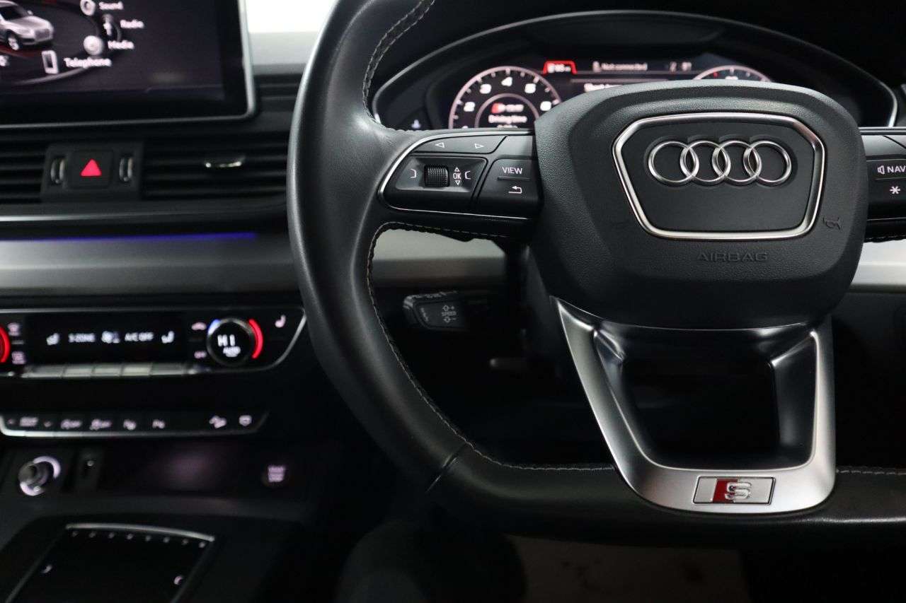 2018 AUDI SQ5 2018 AUDI SQ5