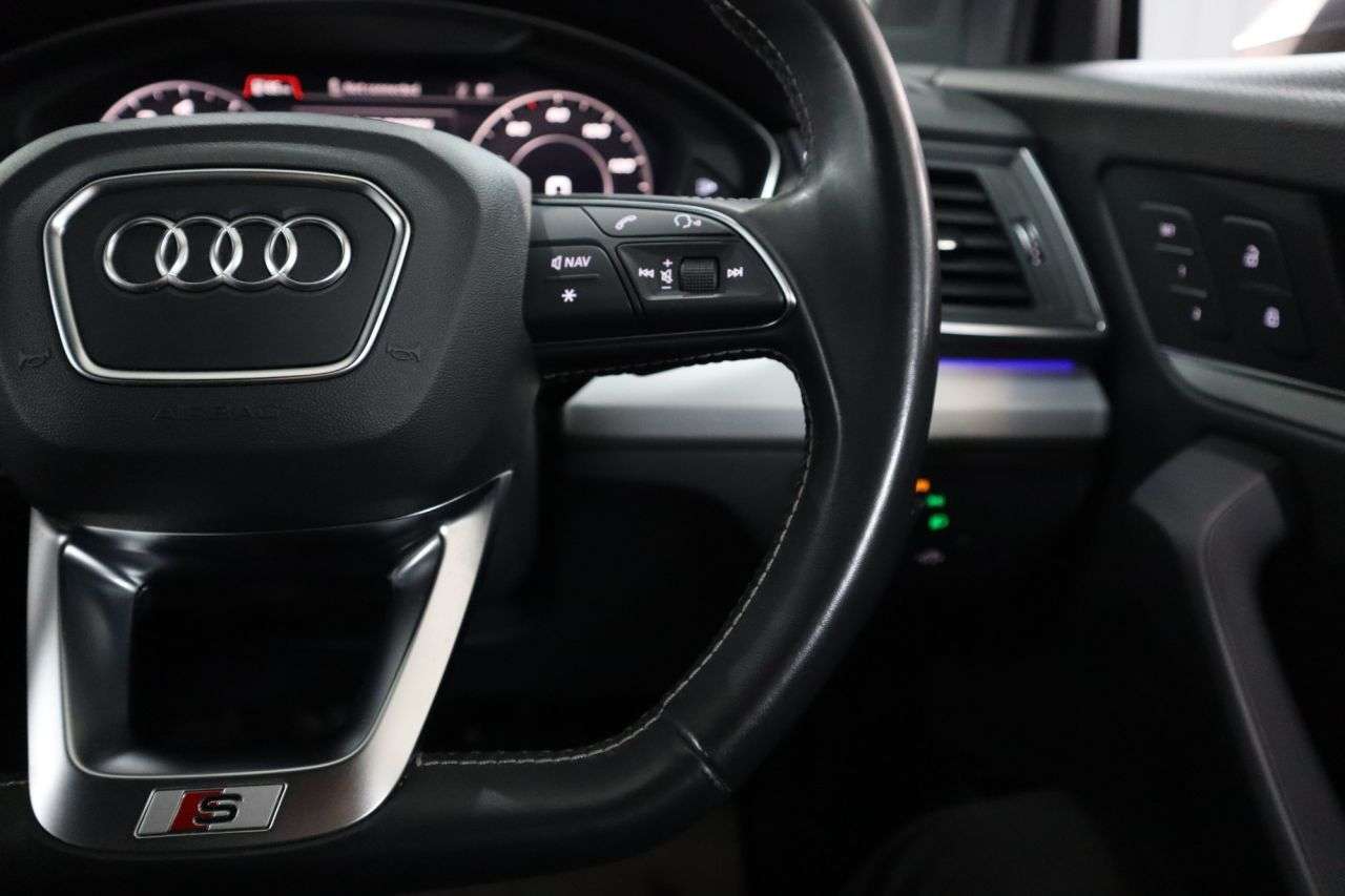 2018 AUDI SQ5 2018 AUDI SQ5