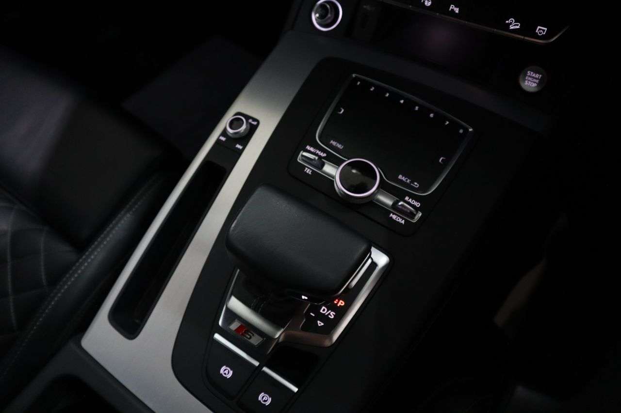 2018 AUDI SQ5 2018 AUDI SQ5