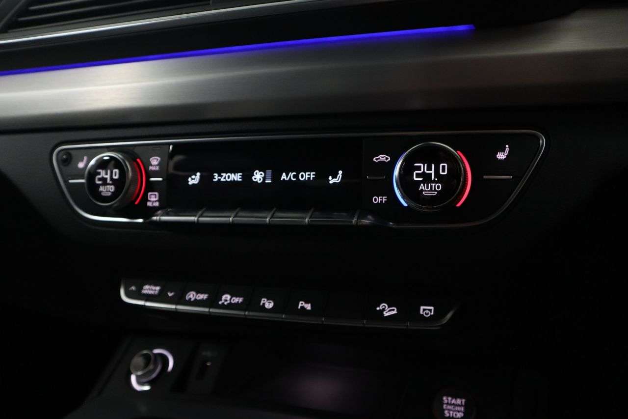 2018 AUDI SQ5 2018 AUDI SQ5